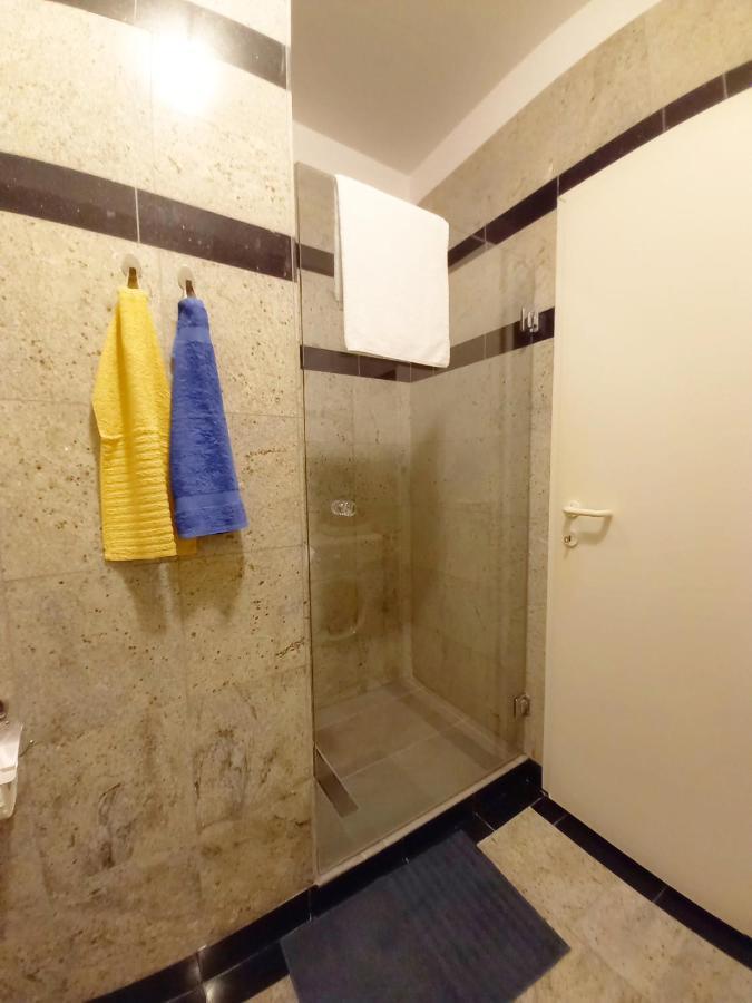 Apartment Lungomare พูลา ภายนอก รูปภาพ